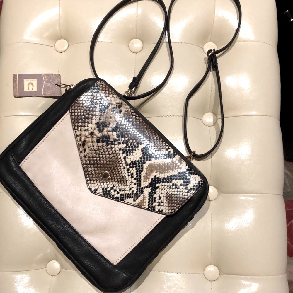NEW Unique West crossbody bag, animal print